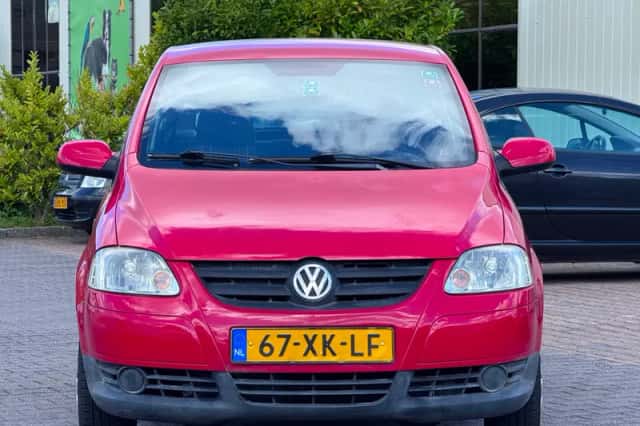 Volkswagen Fox (2007) thumbnail 4