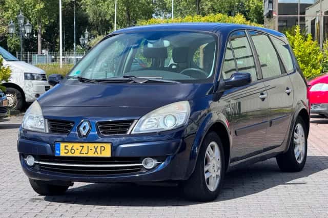 Renault Grand Scénic (2008) thumbnail 1