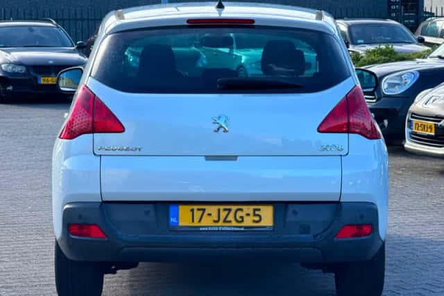 Peugeot 3008 (2009) thumbnail 6