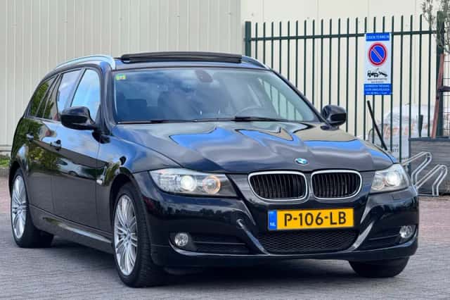 BMW 3-Serie (2011) thumbnail 4