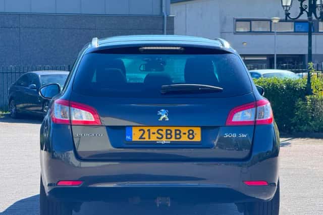 Peugeot 508 (2011) thumbnail 5