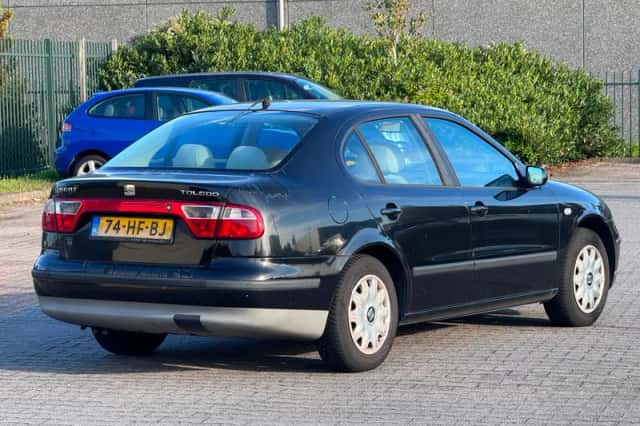 SEAT Toledo (2001) thumbnail 4