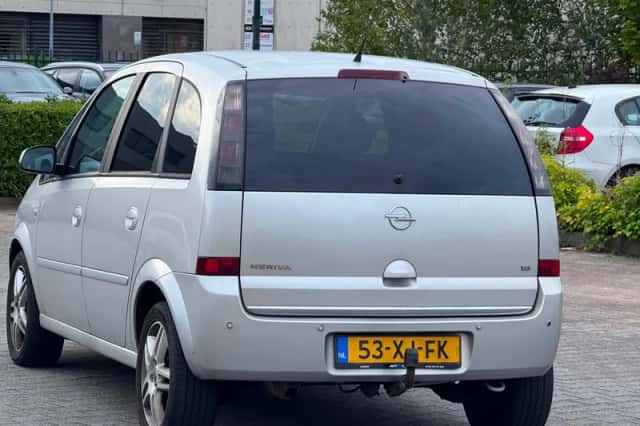 Opel Meriva (2007) thumbnail 4