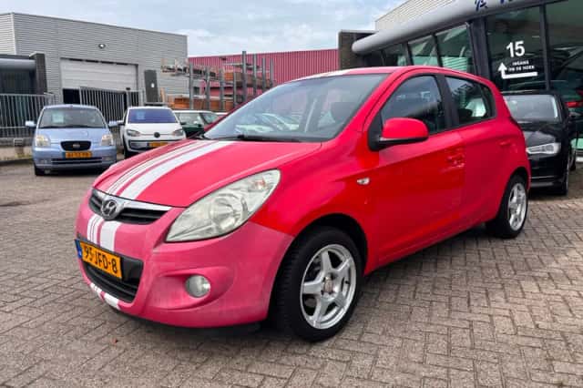 Hyundai i20 (2009) thumbnail 5