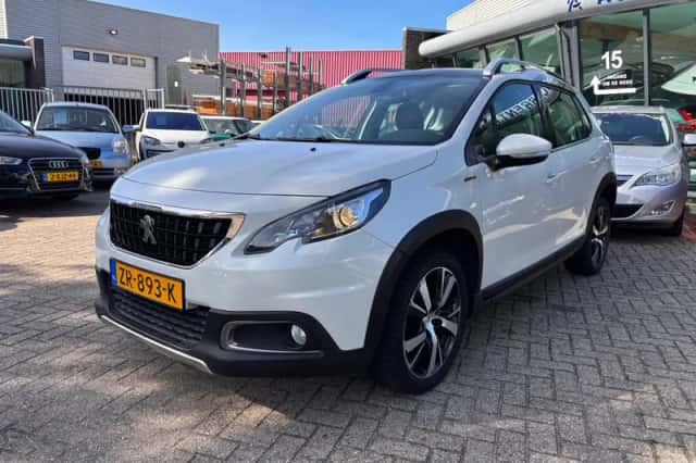 Peugeot 2008 (2019) thumbnail 5