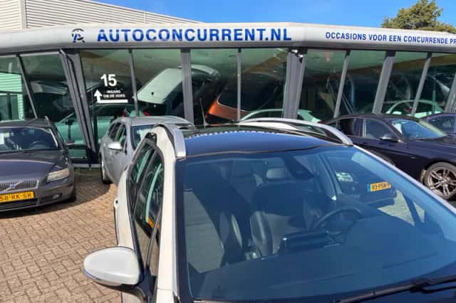 Peugeot 2008 (2019) thumbnail 6