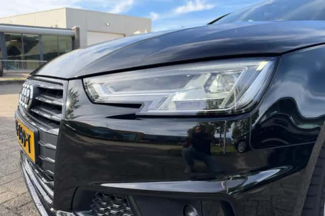 Audi A4 (2019) thumbnail 6
