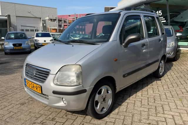 Suzuki Wagon R+ (2001) thumbnail 5