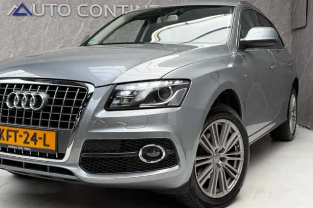 Audi Q5 (2010) thumbnail 5