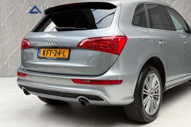 Audi Q5 (2010) thumbnail 6