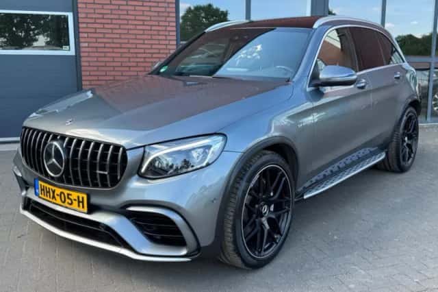 Mercedes-Benz GLC-Klasse (2017) thumbnail 1