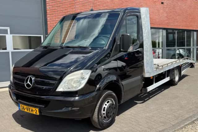 Mercedes-Benz Sprinter (2007) thumbnail 2