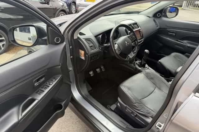 Mitsubishi ASX (2017) thumbnail 6
