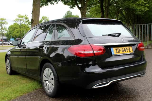 Mercedes-Benz C-Klasse (2015) thumbnail 5