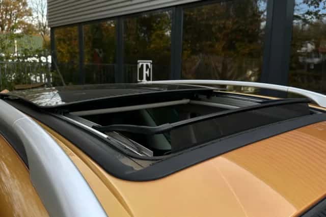 Peugeot 1007 (2006) thumbnail 2