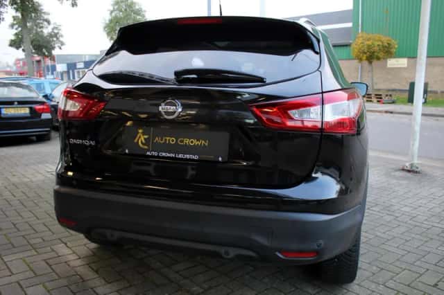 Nissan Qashqai (2017) thumbnail 5