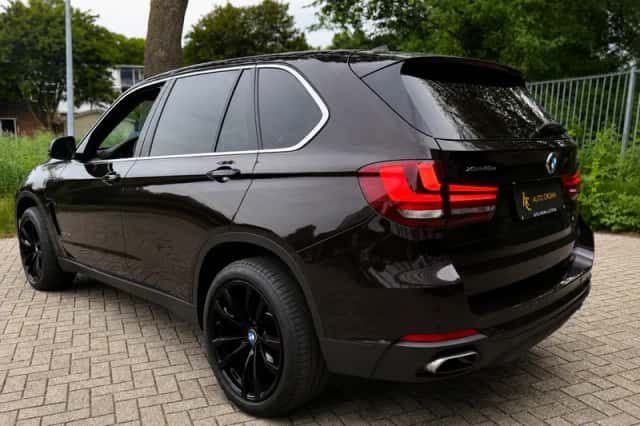 BMW X5 (2015) thumbnail 3