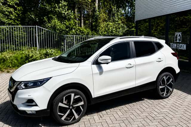 Nissan Qashqai (2017) thumbnail 2