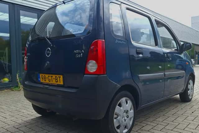 Opel Agila (2001) thumbnail 3