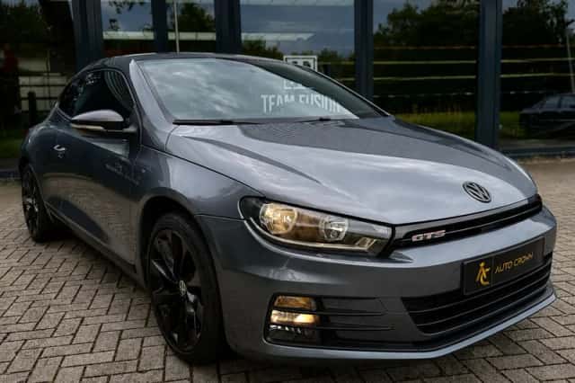 Volkswagen Scirocco (2009) thumbnail 5