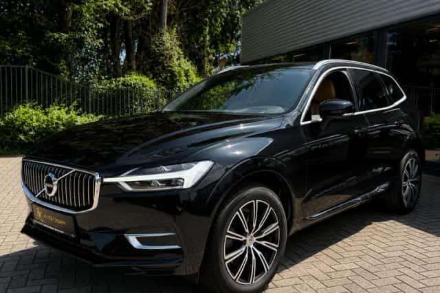 Volvo XC60 (2020) thumbnail 2