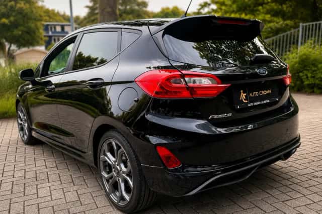Ford Fiesta (2018) thumbnail 3