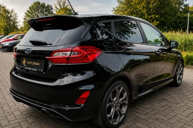 Ford Fiesta (2018) thumbnail 5