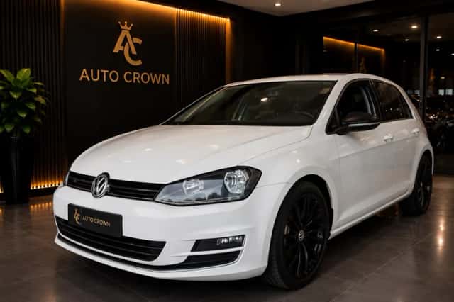 Volkswagen Golf (2013) thumbnail 1