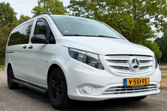 Mercedes-Benz Vito (2017) thumbnail 3