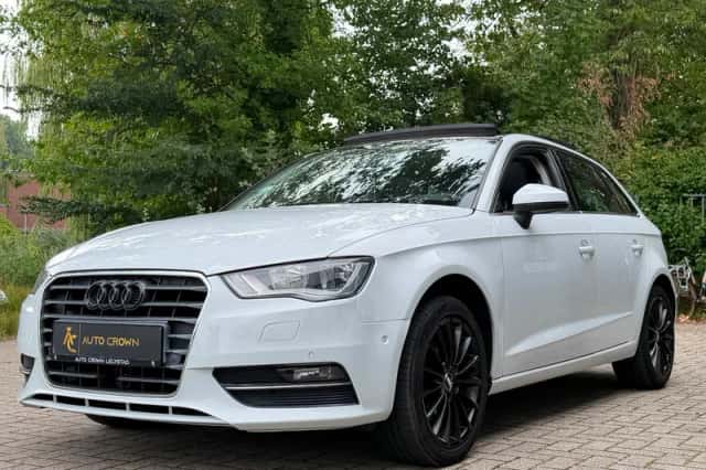 Audi A3 (2013) thumbnail 4