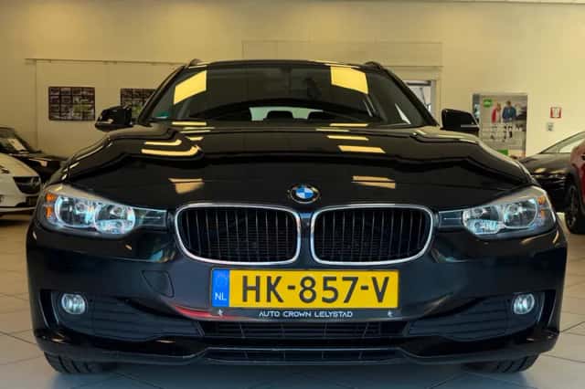 BMW 3-Serie (2014) thumbnail 2