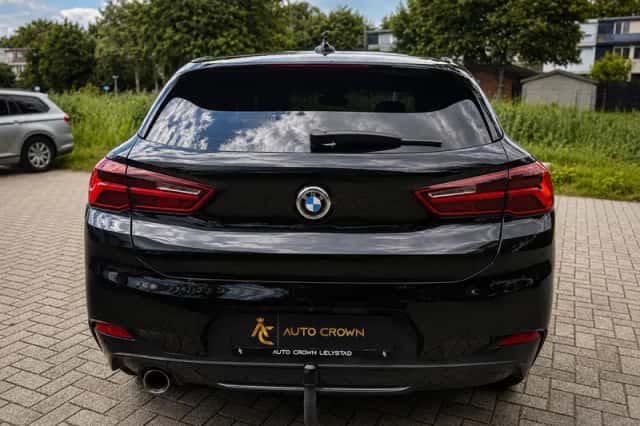 BMW X2 (2018) thumbnail 4