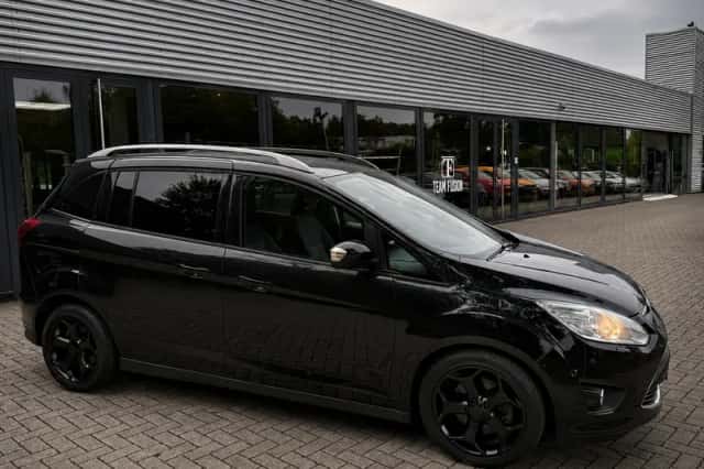 Ford Grand C-Max (2015) thumbnail 5