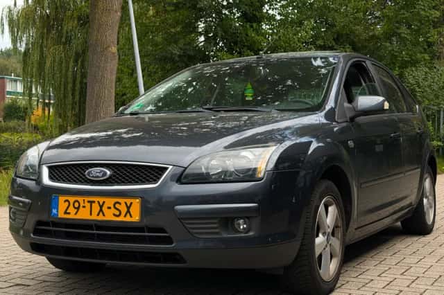 Ford Focus (2007) thumbnail 1