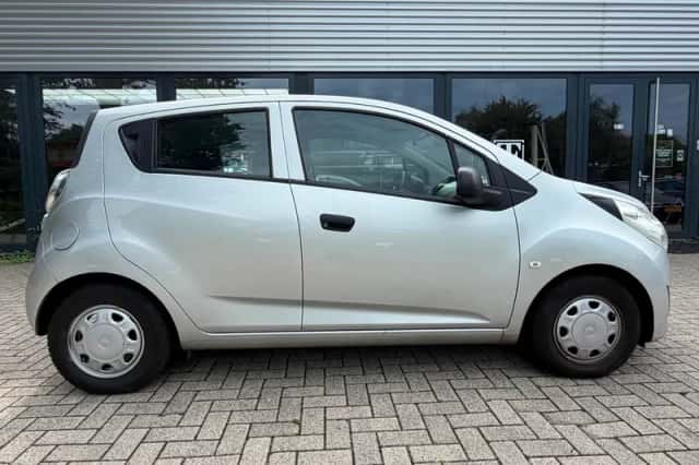 Chevrolet Spark (2012) thumbnail 4