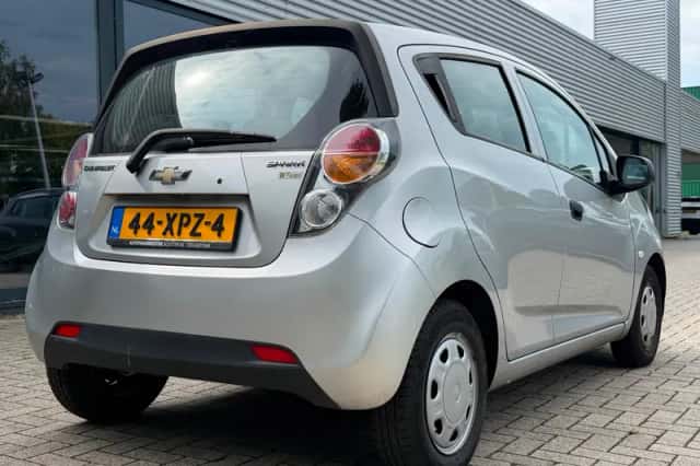 Chevrolet Spark (2012) thumbnail 6