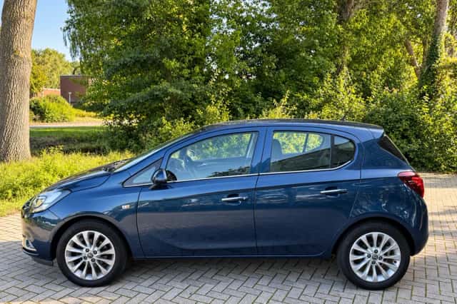 Opel Corsa (2015) thumbnail 2