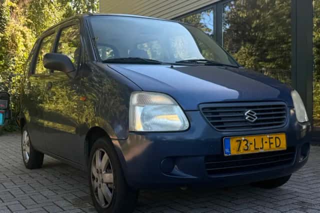 Suzuki Wagon R+ (2003) thumbnail 1
