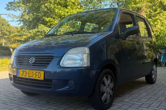 Suzuki Wagon R+ (2003) thumbnail 2