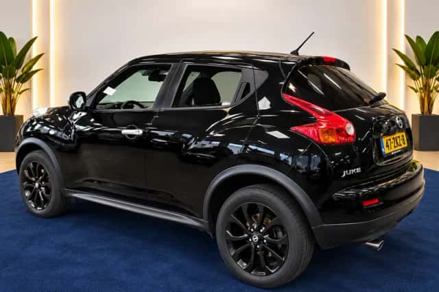 Nissan Juke (2012) thumbnail 3