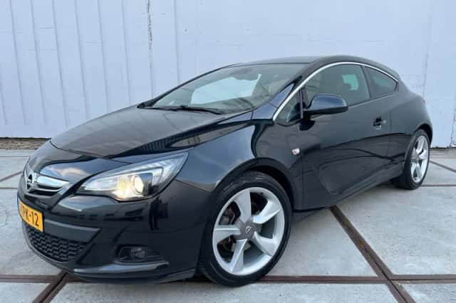 Opel Astra GTC (2014) thumbnail 1