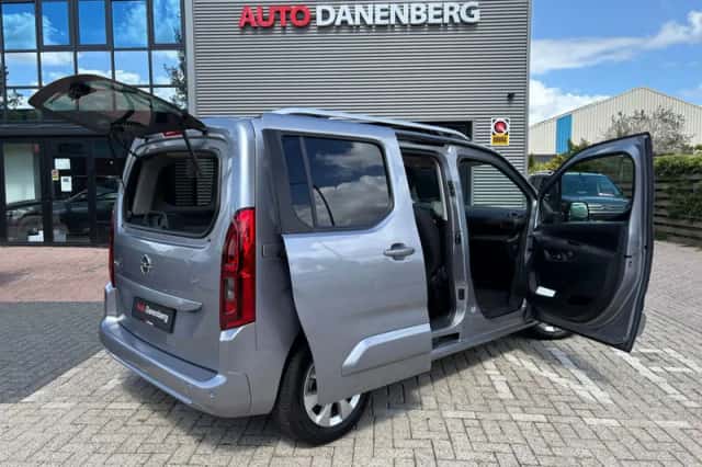Opel Combo Life (2019) thumbnail 3