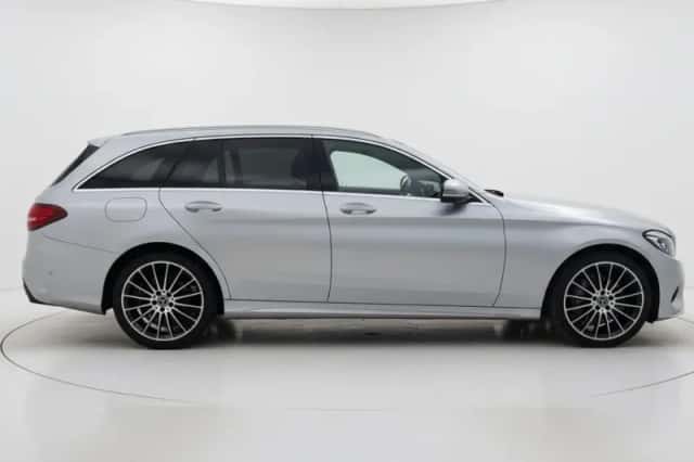 Mercedes-Benz C-Klasse (2016) thumbnail 2