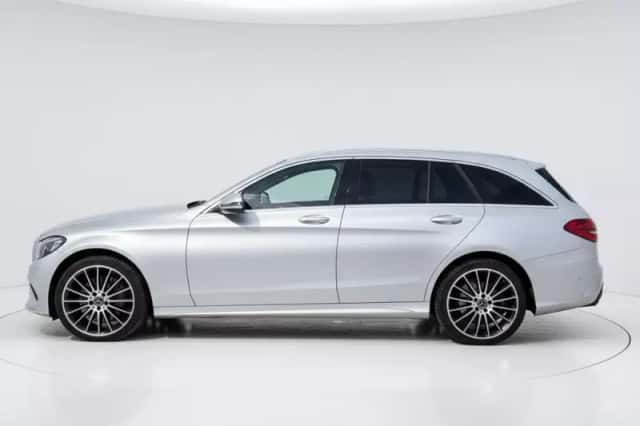 Mercedes-Benz C-Klasse (2016) thumbnail 3