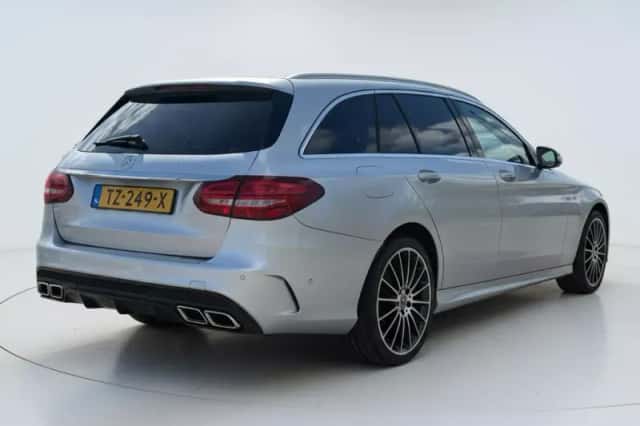 Mercedes-Benz C-Klasse (2016) thumbnail 4