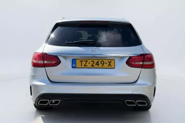 Mercedes-Benz C-Klasse (2016) thumbnail 5
