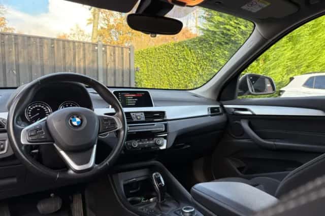 BMW X1 (2019) thumbnail 2