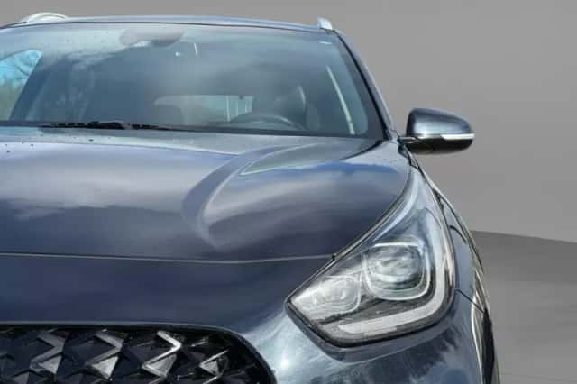 Kia Niro (2021) thumbnail 3