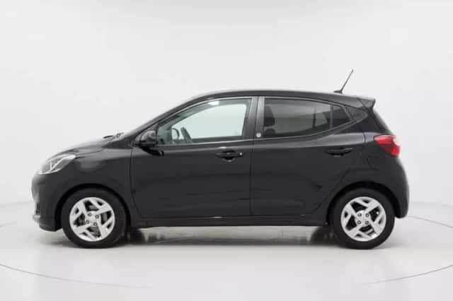 Hyundai i10 (2022) thumbnail 2