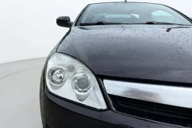 Opel Tigra (2007) thumbnail 3